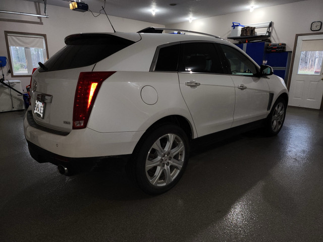 2016 Cadillac SRX 4 Top trim in Cars & Trucks in Ottawa - Image 4