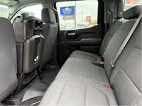 Accident free clean carfax Silverado 1500 crew cab in excellent condition. This 4x4 F 150 comes equi... (image 4)