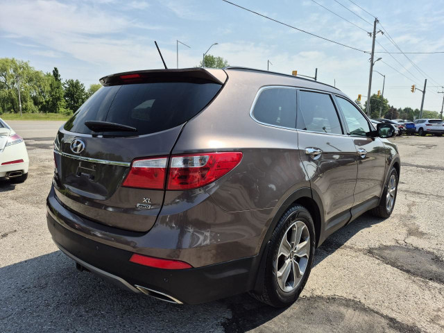 2014 Hyundai Santa Fe XL AWD Luxury w/6-Passenger in Cars & Trucks in London - Image 3