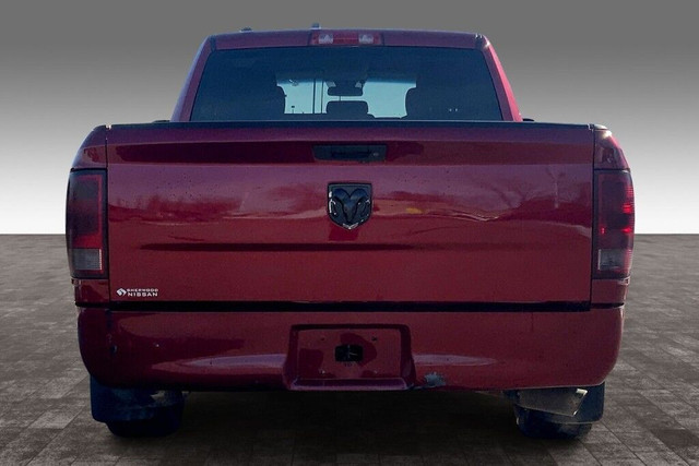 2015 Dodge Ram 1500 4X4 QUADCAB ST in Cars & Trucks in Strathcona County - Image 4