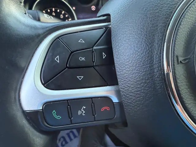 2017 Jeep Compass LIMITED 4x4 | LEATHER | CARPLAY | REMOTE START in Cars & Trucks in Ottawa - Image 22