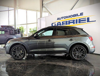 Comes equipped with: Power Trunk, Power Mirrors, Sunroof , Load Bearing Exterior Rack, Shark fin ant... (image 9)