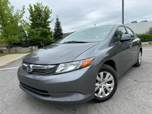 2012 Honda Civic 2012 HONDA  CIVIC , MANUEL  ,4 CYLINDRES 1.8  LITRES , AIR CLIMATISÉ  , BLUETOOTH  TÉLÉPHONE