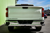 This 2023 Chevrolet Silverado 1500 is for sale today. This Crew Cab 4X4 pickup has 78,345 kms. It's... (image 4)