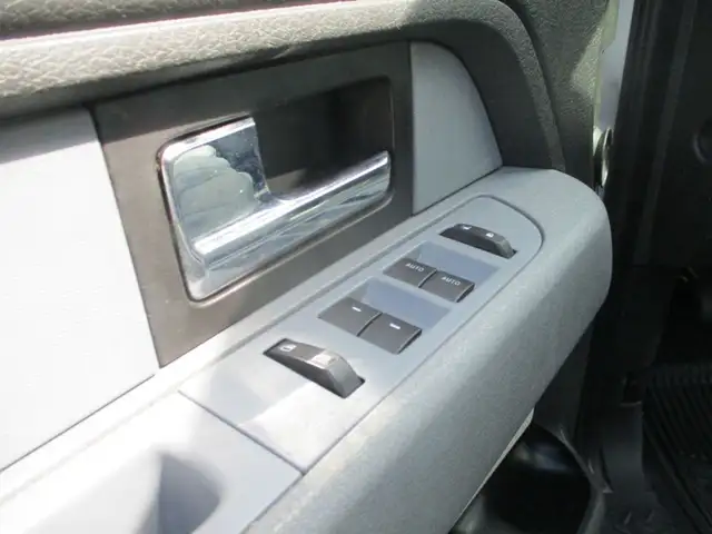 2014 Ford F-150 STX KING CAB 4X4 FINancement in Cars & Trucks in Laval / North Shore - Image 7