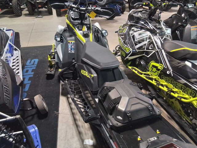 2022 Polaris 850 Switchback Assault 146 in Snowmobiles in City of Halifax - Image 3