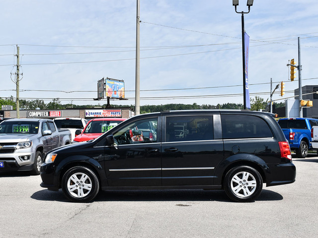 2016 Dodge Grand Caravan Crew ~Heated/Power Seats ~Cam ~Stow 'N  in Cars & Trucks in Barrie - Image 4