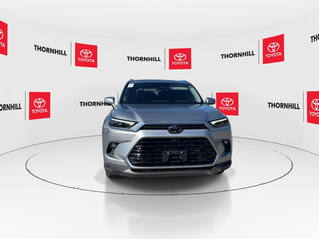 2024 Toyota Grand Highlander Hybrid Limited in Cars & Trucks in City of Toronto - Image 4