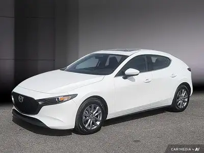 La Mazda3 Sport GS AWD 2025 affiche un design moderne et affirmé, reprenant la signature << Kodo >>...