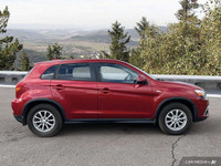 This Mitsubishi RVR delivers a Regular Unleaded I-4 2.0 L/122 engine powering this Variable transmis... (image 6)