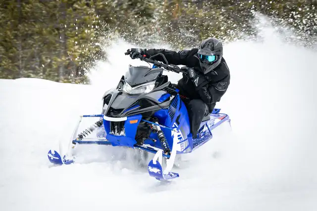 2024 Yamaha Sidewinder X-TX LE - Extra $3500 Rebate in Snowmobiles in Ottawa - Image 4