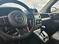GARANTIE 1 ANS CREDIT DIRECT EN LIGNE AU WWW.AUTO-INTERNET.CA WOW 2014 JEEP COMPASS 4X4 TOUT EQUIPE... (image 2)