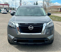 Nissan Pathfinder S Engine: V6 Cylinder Engine 3.5L L/100Km City: 11.7 L/100Km Hwy: 9.3 Safety Equip... (image 1)