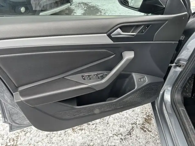 2019 Volkswagen Jetta Comfortline in Cars & Trucks in Laval / North Shore - Image 12