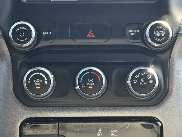 2022 Ram 1500 Big Horn dans Autos et camions dans Grande Prairie - Image 20