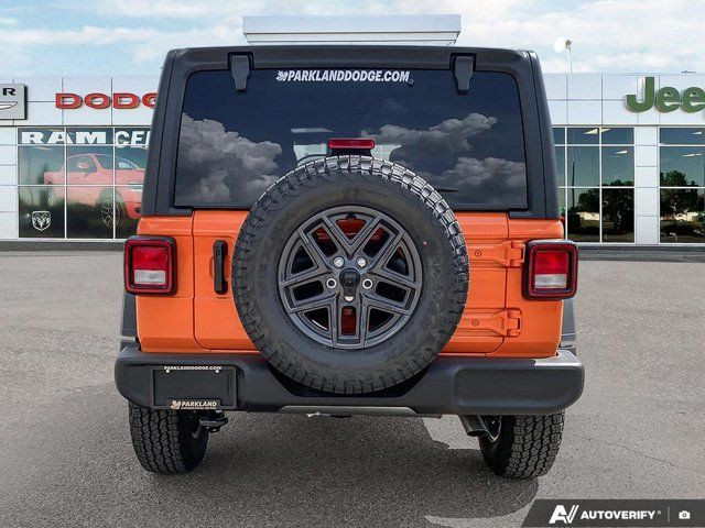 2025 Jeep Wrangler Sport S 4 Door 4x4 Nav Adaptive Cruise in Cars & Trucks in St. Albert - Image 4