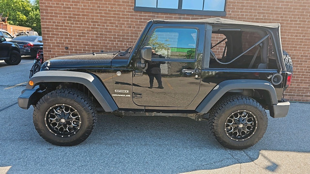 2016 Jeep Wrangler 4WD 2dr Sport-6 SPEED MANUAL TARNSMITION- REB in Cars & Trucks in Oakville / Halton Region - Image 3