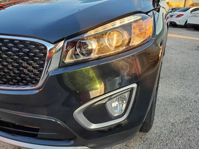 2017 Kia Sorento AWD EX Turbo *Leather / Rear View Camera* in Cars & Trucks in London - Image 15