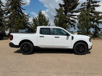AMVIC Licensed Engine: 4 Cylinder Engine 2.0L L/100Km City: 10.6 L/100Km Hwy: 7.8 Safety Equipment A... (image 1)