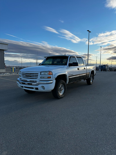 2003 GMC Sierra 2500HD SLT 4X4