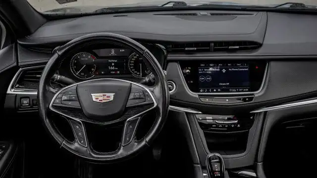 2021 Cadillac XT5 AWD Premium Luxury | Driver Awareness Package in Cars & Trucks in Guelph - Image 15