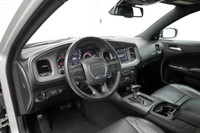 NAVIGATION & TRAVEL GROUP, NAPPA LEATHER-FACED FRONT VENTED SEATS, BLACKTOP PACKAGE, POWER SUNROOF,... (image 8)