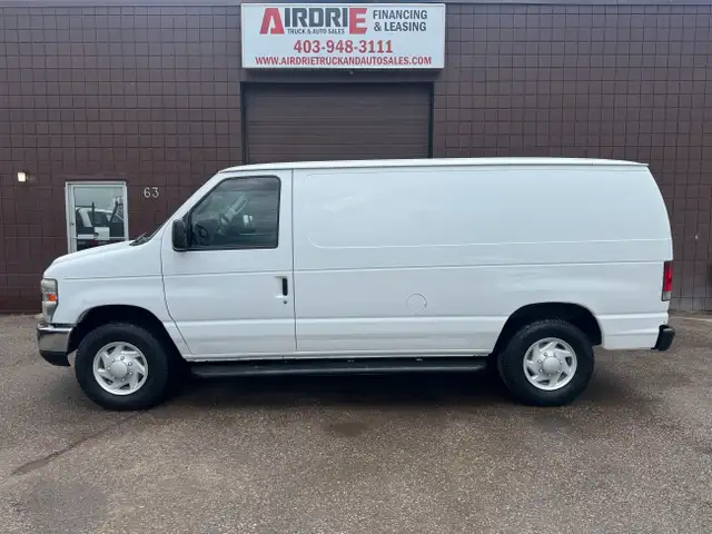 2009 Ford E-250 Cargo Van62934695224577129