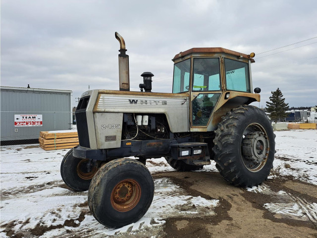 1977 White 2WD Tractor 2-135 in Farming Equipment in Edmonton