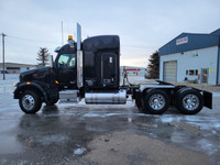 Peterbilt 567 Tandem