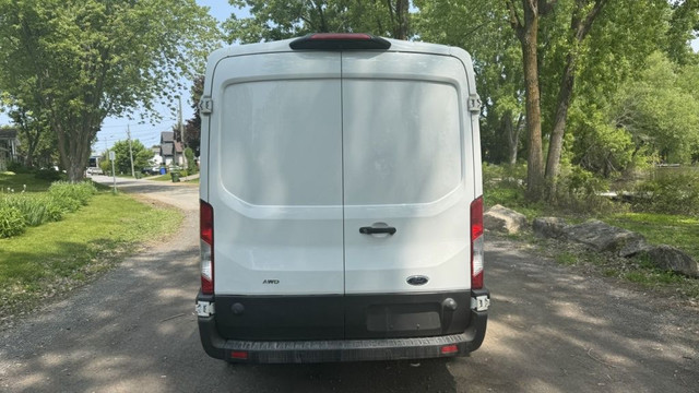 2020 Ford Transit fourgon utilitaire TOIT MOYEN AWD 148 in Cars & Trucks in Laval / North Shore - Image 4