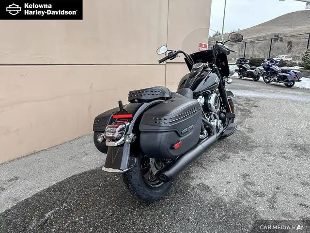 2025 Harley-Davidson Softail FLHC - Heritage Classic in Street, Cruisers & Choppers in Kelowna - Image 5