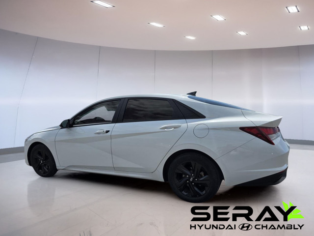 Hyundai Elantra Preferred IVT 2021 in Cars & Trucks in Longueuil / South Shore - Image 3