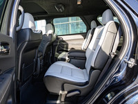 The 2025 Dodge Durango SRT Hellcat Hammerhead is a powerhouse of performance and luxury, designed to... (image 7)