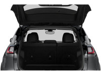 Safety Equipment Electronic Stability Control (ESC) And Roll Stability Control (RSC) Selec-Terrain A... (image 7)