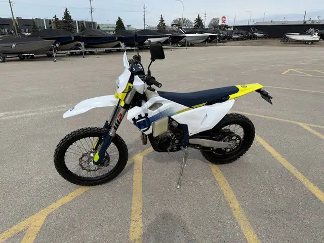 2024 Husqvarna FE 501s in Dirt Bikes & Motocross in Winnipeg - Image 4