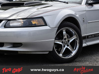 2002 Ford Mustang V6 Satin Silver Clearcoat *AUTOMATIC*, *LOCAL TRADE*, *MARKET VALUE PRICING*, **NE... (image 1)
