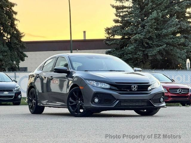 2017 Honda Civic Hatchback Sport--72385 kms! 2 year warranty!! C in Cars & Trucks in Calgary