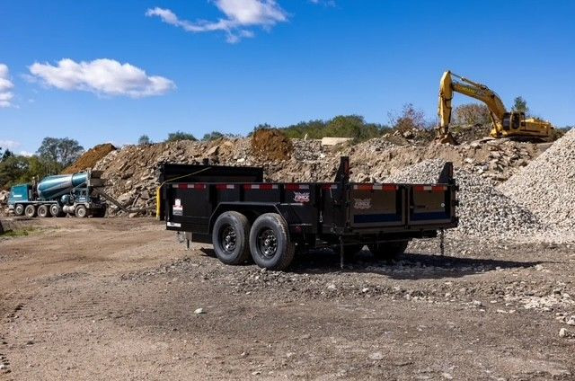 FOREST RIVER DUMP FAHDL 7X14 TANDEM AXLE in Cargo & Utility Trailers in Oshawa / Durham Region