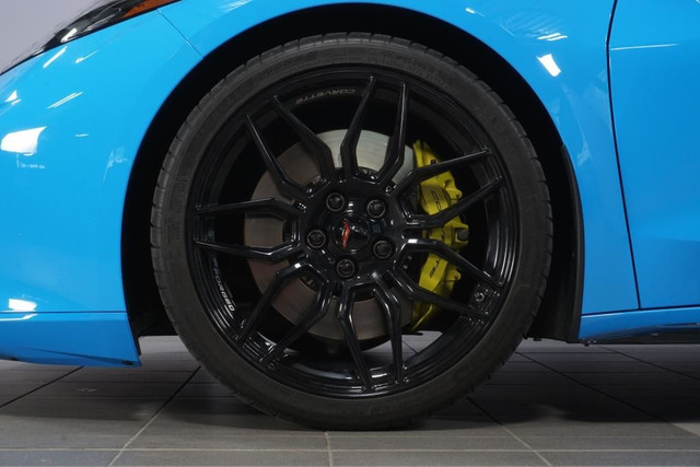 2023 Chevrolet Corvette Z06 in Cars & Trucks in City of Montréal - Image 4