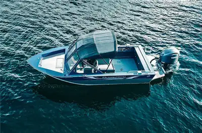 AVAILABLE TO ORDER Max HP: 150 hp (112 kw) Length Overall: 20 ft. 4 in. (6.20 m) Beam: 93-1/2 in. (2...