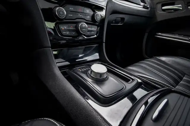 2022 Chrysler 300 S • SUNROOF • NAV • HEATED LEATHER • PREM. AUD in Cars & Trucks in Kingston - Image 29