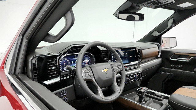 2025 Chevrolet Silverado 1500 High Country in Cars & Trucks in Lethbridge - Image 3