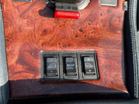 V12 XJS NOW AVAILABLE!! WHAT A STUNNING DROP TOP JAGUAR!! IN EXCELLENT CONDITION AND MILEAGE THAT CA... (image 9)