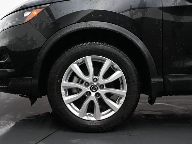 2023 Nissan Qashqai SV AWD ONLY 35K! Apple Carplay/Android Auto, in Cars & Trucks in City of Halifax - Image 4