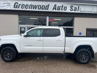 2023 Toyota Tacoma CLEAN CARFAX!!HEATED SEATS & LOW LOW KM! P...