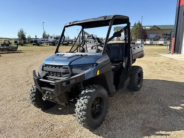 2025 Polaris Ranger XP 1000 4x4 UTV (82hp) in ATVs in Red Deer - Image 2