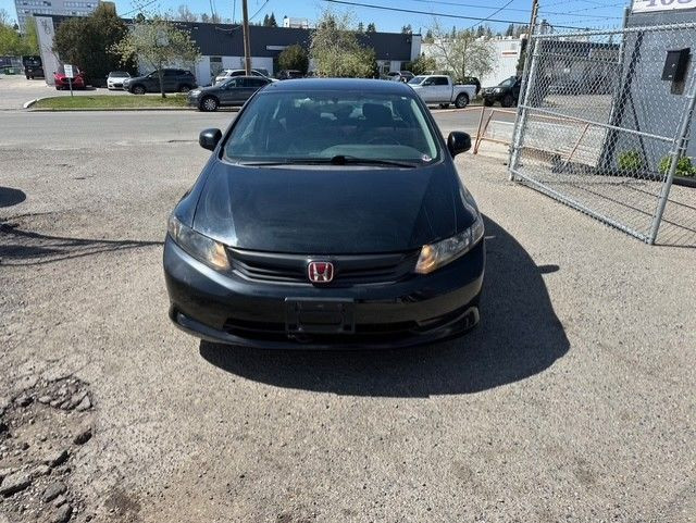 2012 Honda Civic Sdn LX  Sedan / Clean History / Low KM # 132K in Cars & Trucks in Calgary