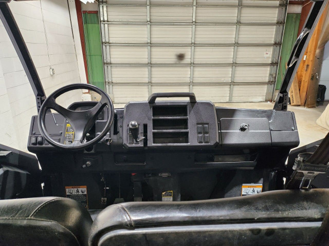 2020 JOHN DEERE ATV in Cars & Trucks in Windsor Region - Image 4