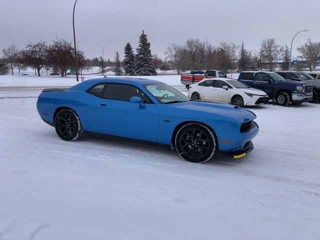 2023 Dodge Challenger R/T in Cars & Trucks in Medicine Hat - Image 3