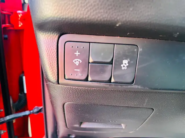 2016 KIA Soul Plus in Cars & Trucks in Edmonton - Image 16